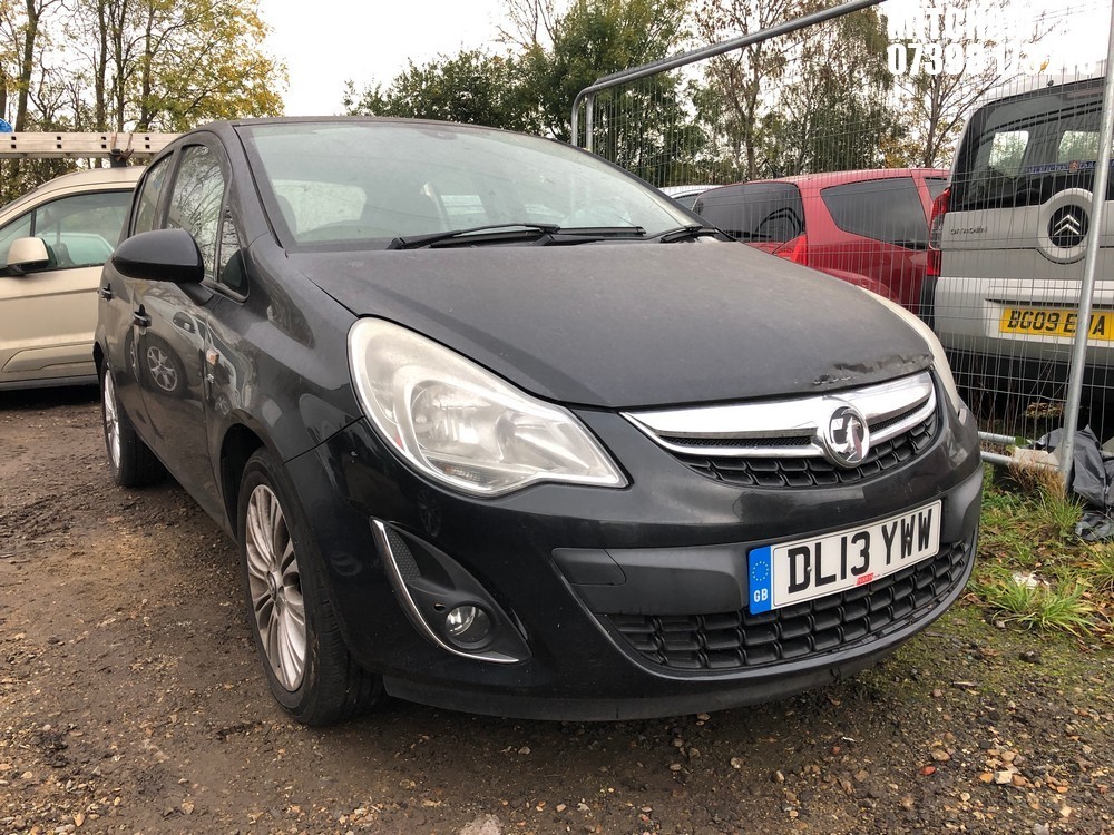 Location: Mitcham - 2013 VAUXHALL CORSA SE 5 Door Hatchback REG: DL13YWW, Keys: No, MOT Expiry date: 14/04/2026, 1229 Petrol, 5 Speed Manual Petrol, Former Keepers: 9