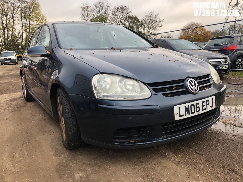 Location: Mitcham - 2006 VOLKSWAGEN GOLF SPORT TSI 5 Door Hatchback REG: LM06EPJ, Keys: No, MOT Expiry date: 12/11/2025, 1390 Petrol, 6 Speed Manual Petrol, Former Keepers: 10