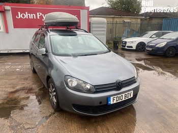 Location: Hull - 2010 VOLKSWAGEN GOLF SE BLUEMOTION TDI Estate REG: FD10BOV, Keys: No, MOT Expiry date: 15/08/2025, 1598 Diesel, 5 Speed Manual Diesel, Former Keepers: 3