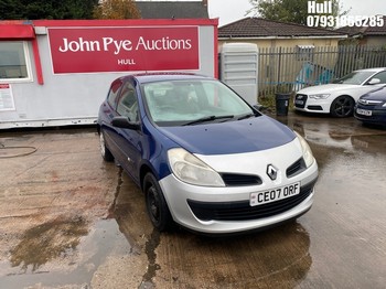 Location: Hull - 2007 RENAULT CLIO EXPRESSION 3 Door Hatchback REG: CE07ORF, Keys: Required, MOT Expiry date: 16/07/2025, 1149 Petrol, 5 Speed Manual Petrol, Former Keepers: 5