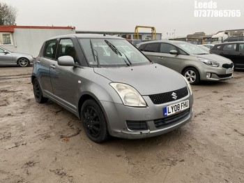 Location: Leeds - 2008 SUZUKI SWIFT GL 5DR 5 Door Hatchback REG: LY08FHU, Keys: No, MOT Expiry date: 27-03-2025, 1328 Petrol, 5 Speed Manual Petrol, Former Keepers: 4