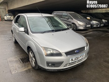 Location: Hayes - 2008 FORD FOCUS ZETEC CLIMATE 5 Door Hatchback REG: NJ08PTO, Keys: No, MOT Expiry date: 04/03/2026, 1596 Petrol, 5 Speed Manual Petrol, Former Keepers: 4