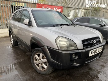 Location: Hayes - 2005 HYUNDAI TUCSON CRTD CDX AUTO Estate REG: MF05GYU, Keys: No, MOT Expiry date: 12/07/2025, 1991 Diesel, 4 Speed Auto Diesel, Former Keepers: 4