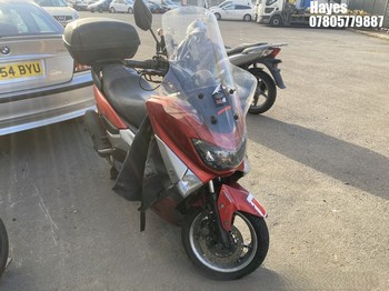 Location: Hayes - 2015 YAMAHA GPD125-A NMAX 125 ABS Scooter REG: LD65JPY, Keys: No, MOT Expiry date: 20/08/2026, 125 Petrol, Automatic, Former Keepers: 7