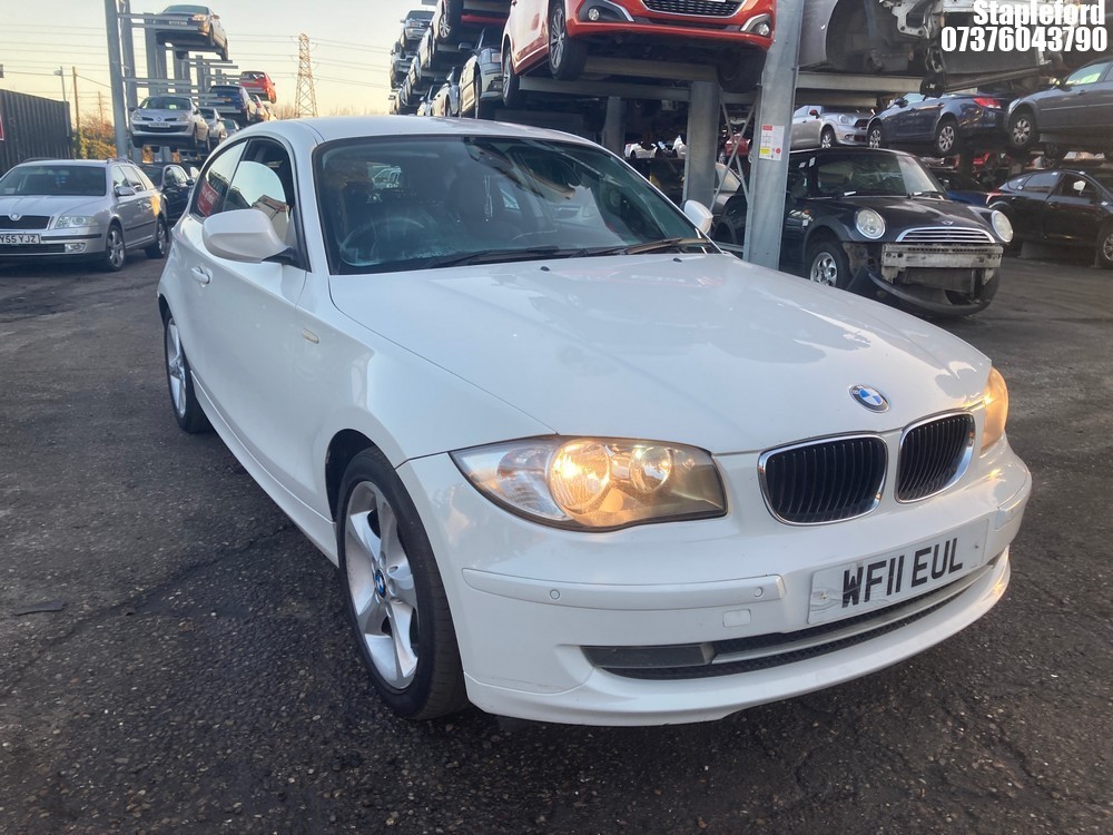 Location: Stapleford - 2011 BMW 118D SPORT AUTO 3 Door Hatchback REG: WF11EUL, Keys: Yes, MOT Expiry date: 25/09/2026, 1995 Diesel, 6 Speed Auto Diesel, Former Keepers: 4