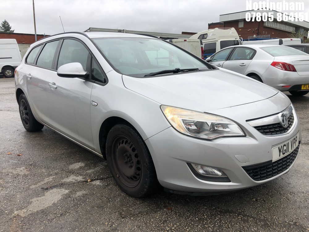 Location: Nottingham - 2011 VAUXHALL ASTRA ES CDTI ECOFLEX S/S ESTATE REG: YG11VPP, 1248cc DIESEL, 5 SPEED MANUAL DIESEL, Former Keepers: 2, Keys: Yes, MOT Expiry date: 02/01/2026