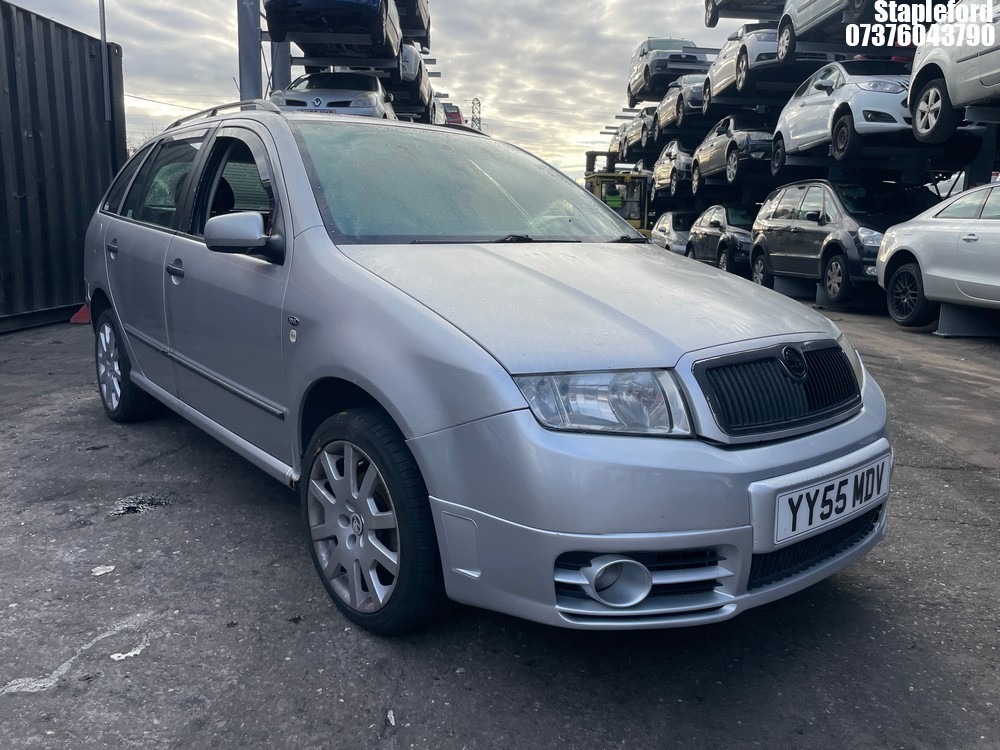 Location: Stapleford - 2005 SKODA FABIA AMBIENTE TDI PD 75 Estate REG: YY55MDV, Keys: No, MOT Expiry date: 04/03/2026, 1422 Diesel, 5 Speed Manual Diesel, Former Keepers: 12