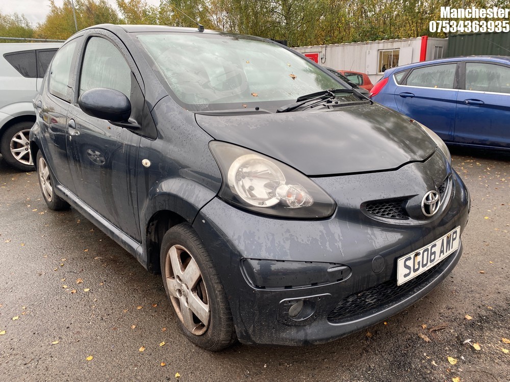 Location: Manchester - 2006 TOYOTA AYGO SPORT VVT-I 5 Door Hatchback REG: SG06AWP, 998 Petrol, 5 Speed Manual Petrol, Former Keepers: 7, Keys: No, MOT Expiry date: 29/09/2026