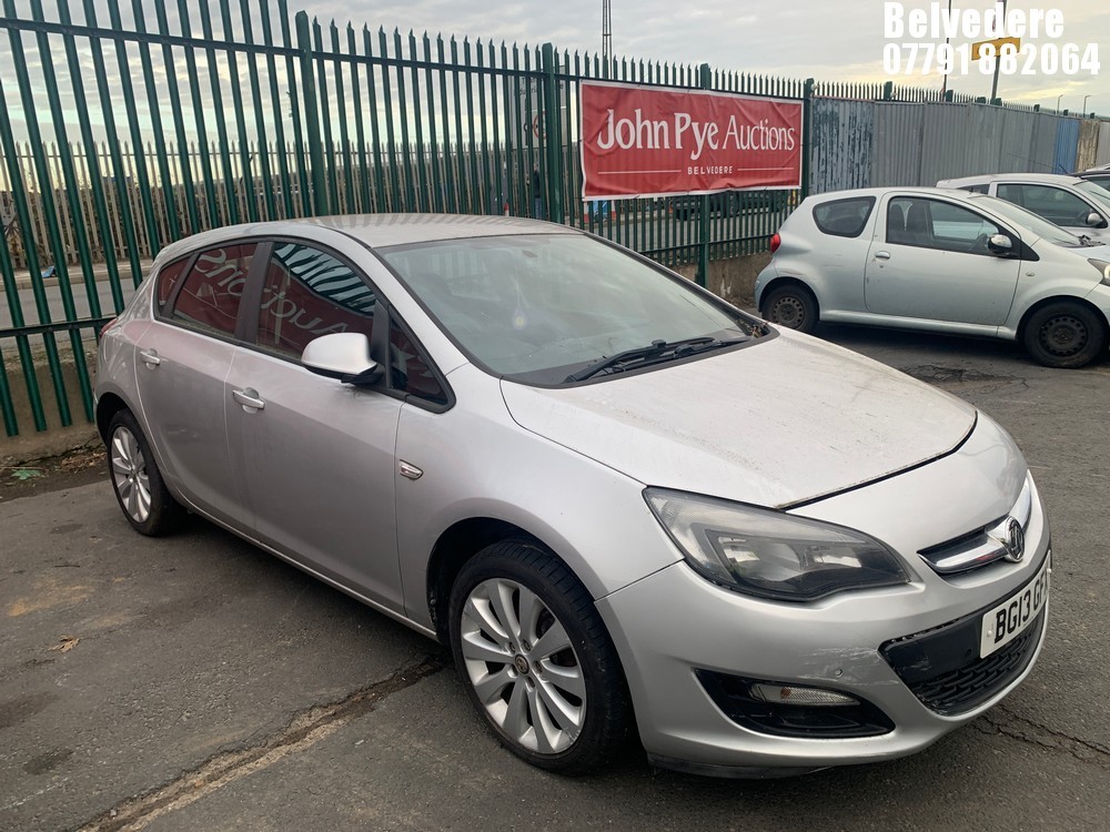 Location: Belvedere - 2013 VAUXHALL ASTRA EXCLUSIV 5 Door Hatchback REG: BG13GFX, Keys: No, MOT Expiry date: 20/09/2024, 1598 Petrol, 5 Speed Manual Petrol, Former Keepers: 5