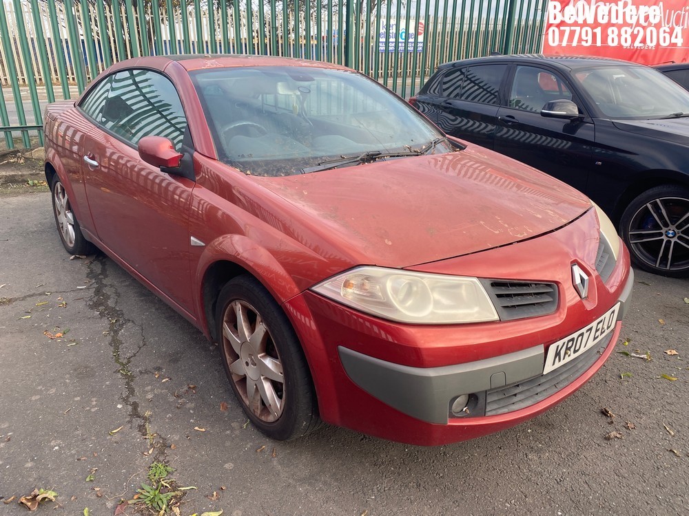 Location: Belvedere - 2007 RENAULT MEGANE DYNAMIQUE T136 Convertible REG: KR07ELO, Keys: No, MOT Expiry date: 02/01/2025, 1998 Petrol, 6 Speed Manual Petrol, Former Keepers: 5