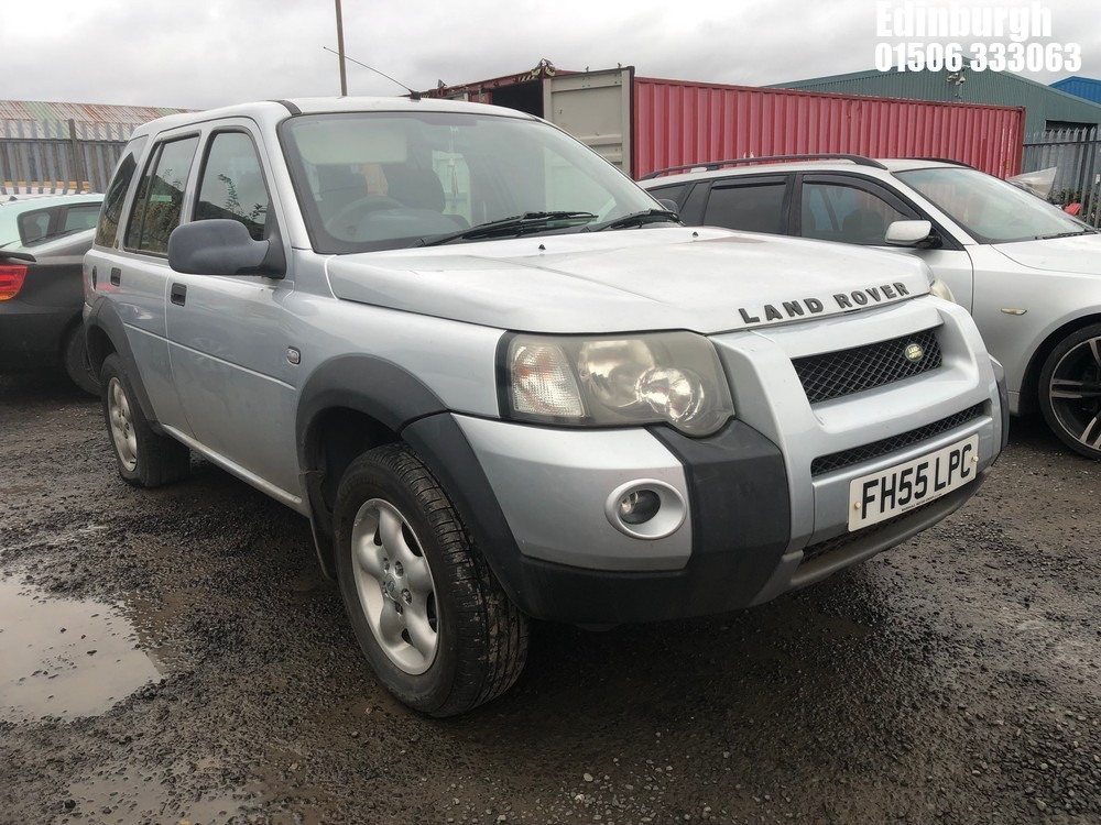 Location: Edinburgh - 2006 LAND ROVER FREELANDER ADVENTURER TD Estate REG: FH55LPC, Keys: Yes, MOT Expiry date: 09/04/2025, 1951 Diesel, 5 Speed Manual Diesel, Former Keepers: 5