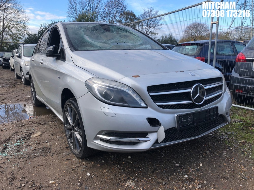 Location: Mitcham - 2012 MERCEDES-BENZ B180 BLUEEFFICIENCY SPRT MPV REG: FR12BGU, Keys: No, MOT Expiry date: 01/08/2022, 1796 Diesel, 7 Speed Auto Diesel, Former Keepers: 5