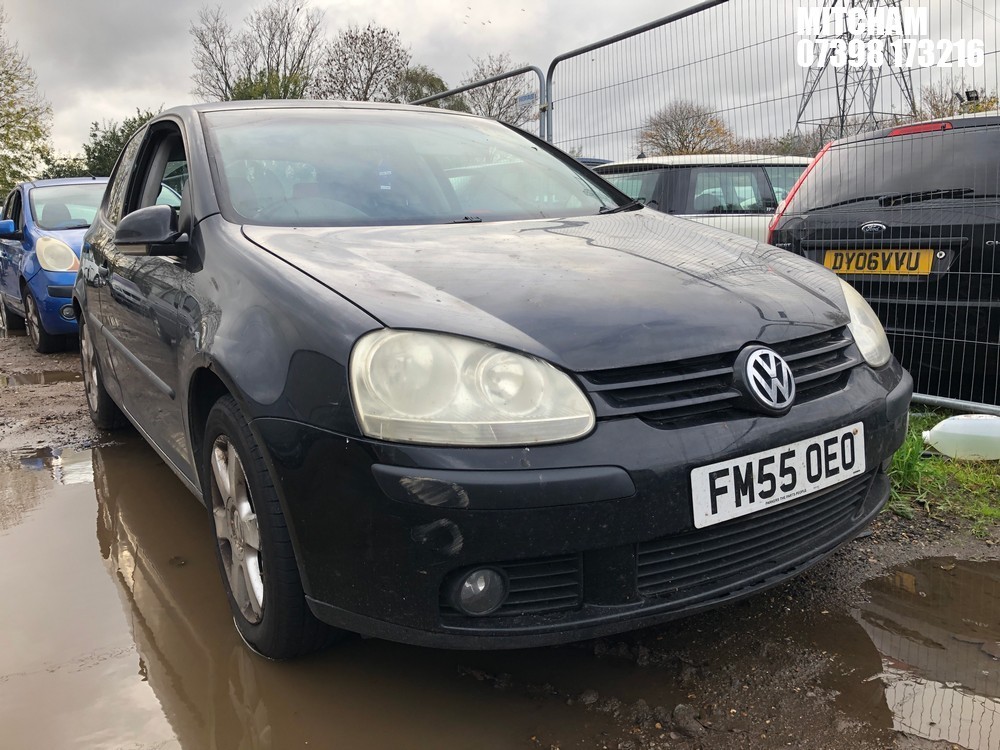 Location: Mitcham - 2005 VOLKSWAGEN GOLF S 3 Door Hatchback REG: FM55OEO, Keys: No, MOT Expiry date: 11/06/2026, 1390 Petrol, 5 Speed Manual Petrol, Former Keepers: 8