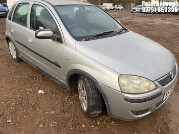 Location: Peterborough - 2005 VAUXHALL CORSA SXI TWINPORT 5 Door Hatchback REG: KK05WGF, Keys: No, MOT Expiry date: 02/01/2025, 1229 Petrol, 5 Speed Manual Petrol, Former Keepers: 2