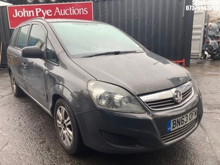Location: Stapleford - 2013 VAUXHALL ZAFIRA EXCLUSIV MPV REG: BN63OFM, Keys: Yes, MOT Expiry date: 08/12/2025, 1598 Petrol, 5 Speed Manual Petrol, Former Keepers: 2