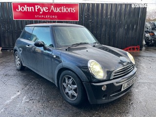 Location: Stapleford - 2006 MINI MINI ONE SEVEN CVT 3 Door Hatchback REG: LJ56OGG, Keys: Yes, MOT Expiry date: 24/01/2026, 1598 Petrol, Variable Speed Auto Petrol, Former Keepers: 6