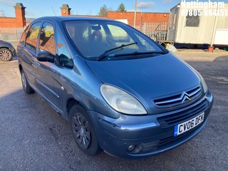 Location: Nottingham - 2006 CITROEN XSARA PICASSO DESIRE 16V MPV REG: CV06DFK, Keys: No, MOT Expiry date: 15/08/2026, 1587 Petrol, 5 Speed Manual Petrol, Former Keepers: 6