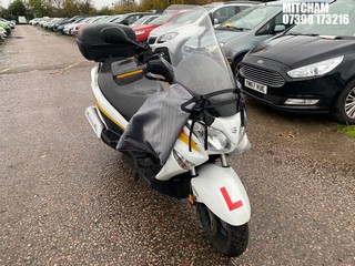 Location: Mitcham - 2019 SUZUKI UH 125 AL8 Motorcycle REG: YK69JXJ, Keys: No, MOT Expiry date:, 125 Petrol, automatic, Former Keepers: 4