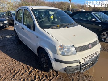 Location: Peterborough - 2009 FIAT PANDA ACTIVE ECO 5 Door Hatchback REG: GU59NZX, Keys: No, MOT Expiry date: 02/05/2026, 1108 Petrol, 5 Speed Manual Petrol, Former Keepers: 10