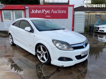 Location: Hull - 2010 VAUXHALL ASTRA SRI+CDTI 150 3 Door Hatchback REG: YS59EGC, Keys: No, MOT Expiry date: 28/10/2025, 1910 Diesel, 6 Speed Manual Diesel, Former Keepers: 9
