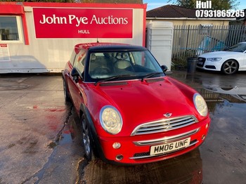 Location: Hull - 2006 MINI MINI COOPER 3 Door Hatchback REG: MM06UNF, Keys: No, MOT Expiry date: 23/01/2026, 1598 Petrol, 5 Speed Manual Petrol, Former Keepers: 5