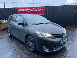 Location: Stapleford - 2013 TOYOTA VERSO EXCEL D-4D MPV REG: LT13GYW, Keys: Yes, MOT Expiry date: 01/01/2026, 1998 Diesel, 6 Speed Manual Diesel, Former Keepers: 0