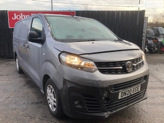 Location: Stapleford - 2020 VAUXHALL VIVARO 3100 DYNAMIC S/S Panel Van REG: DN20ECE, Keys: Yes, MOT Expiry date: 09/07/2026, 1997 Diesel, 6 Speed Manual Diesel, Former Keepers: 3