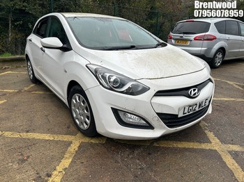 Location: Brentwood - 2012 HYUNDAI I30 CLASSIC 5 Door Hatchback REG: LG12WLE, Keys: No, MOT Expiry date: 20/10/2025, 1396 Petrol, 6 Speed Manual Petrol, Former Keepers: 8