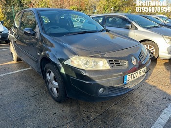 Location: Brentwood - 2007 RENAULT MEGANE EXTREME VVT 111 3 Door Hatchback REG: ET07RYM, Keys: No, MOT Expiry date: 29/08/2025, 1598 Petrol, 5 Speed Manual Petrol, Former Keepers: 4