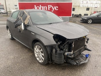 Location: South Wales - 2011 ALFA ROMEO GIULIETTA VELOCE JTDM-2 5 Door Hatchback REG: WN11DKV, Keys: No, MOT Expiry date: 29/08/2025, 1598 Diesel, 6 Speed Manual Diesel, Former Keepers: 6