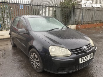 Location: Hayes - 2006 VOLKSWAGEN GOLF S AUTO 5 Door Hatchback REG: FL56UON, Keys: No, MOT Expiry date: 24/08/2025, 1598 Petrol, 6 Speed Auto Petrol, Former Keepers: 5