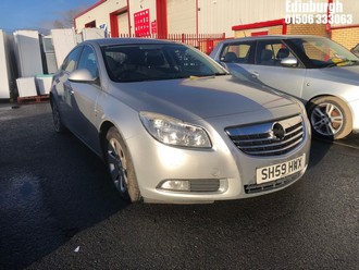 Location: Edinburgh - 2009 VAUXHALL INSIGNIA SRI 5 Door Hatchback REG: SH59HWX, Keys: No, MOT Expiry date: 29/10/2024, 1796 Petrol, 6 Speed Manual Petrol, Former Keepers: 7