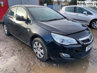 Location: Peterborough - 2010 VAUXHALL ASTRA EXCLUSIV 113 5 Door Hatchback REG: DP10NUV, Keys: No, MOT Expiry date: 07/02/2025, 1598 Petrol, 5 Speed Manual Petrol, Former Keepers: 8