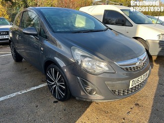 Location: Brentwood - 2013 VAUXHALL CORSA SXI AC 3 Door Hatchback REG: DU63DVN, Keys: No, MOT Expiry date: 18/10/2025, 1229 Petrol, 5 Speed Manual Petrol, Former Keepers: 5
