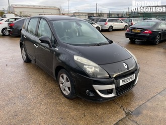 Location: Brentwood - 2010 RENAULT SCENIC DYNAMIQUE TTOM DCI MPV REG: RK10PXD, Keys: No, MOT Expiry date: 09.02.2025, 1461 Diesel, 6 Speed Manual Diesel, Former Keepers: 4