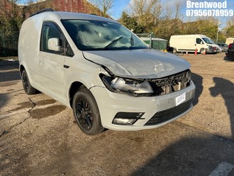 Location: Brentwood - 2017 VOLKSWAGEN CADDY C20 HIGHLINE TDI Panel Van REG: GL67TVN, Keys: No, MOT Expiry date: 18/03/2026, 1968 Diesel, 5 Speed Manual Diesel, Former Keepers: 2