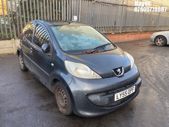 Location: Hayes - 2006 PEUGEOT 107 URBAN SEMI-AUTO 5 Door Hatchback REG: LY55OPF, Keys: No, MOT Expiry date: 10/03/2025, 998 Petrol, 5 Speed Semi Auto Petrol, Former Keepers: 7