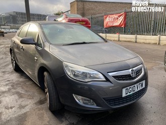 Location: Hayes - 2010 VAUXHALL ASTRA SE 5 Door Hatchback REG: DG10VTW, Keys: No, MOT Expiry date: 08/06/2026, 1598 Petrol, 5 Speed Manual Petrol, Former Keepers: 8