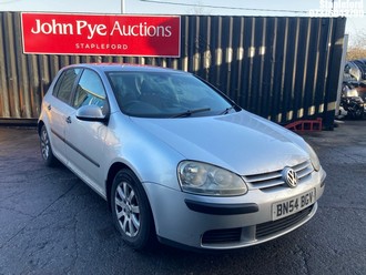 Location: Stapleford - 2004 VOLKSWAGEN GOLF FSI SE 5 Door Hatchback REG: BN54BGV, Keys: Yes, MOT Expiry date: 16/09/2026, 1598 Petrol, 6 Speed Manual Petrol, Former Keepers: 4