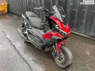 Location: Stapleford - 2024 LEXMOTO AURA 125 Motorcycle REG: DU74KNG, Keys: No, MOT Expiry date: 10/09/2027, 125 Petrol,, Former Keepers: 0