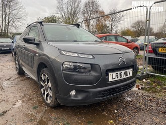 Location: Mitcham - 2016 CITROEN C4 CACTUS FLAIR BLUEHDI S 5 Door Hatchback REG: LR16NUV, Keys: No, MOT Expiry date: 19/06/2026, 1560 Diesel, 6 Speed Semi Auto Diesel, Former Keepers: 6