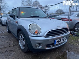 Location: Mitcham - 2007 MINI ONE 3 Door Hatchback REG: HG57CGF, Keys: No, MOT Expiry date: 03/12/2024, 1397 Petrol, 6 Speed Manual Petrol, Former Keepers: 11