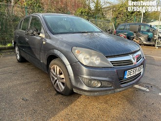 Location: Brentwood - 2009 VAUXHALL ASTRA SXI 5 Door Hatchback REG: DE59VDF, Keys: No, MOT Expiry date: 26/09/2026, 1598 Petrol, 5 Speed Manual Petrol, Former Keepers: 9