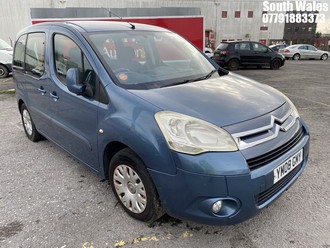 Location: South Wales - 2008 CITROEN BERLINGO M-SP VTR HDI 75 MPV REG: YM08GMY, Keys: No, MOT Expiry date: 14/05/2025, 1598 Diesel, 5 Speed Manual Diesel, Former Keepers: 7