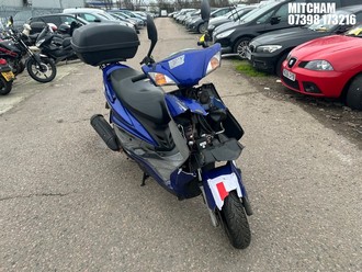 Location: Mitcham - 2010 YAMAHA NXC 125 CYGNUS Scooter REG: YS59DJU, Keys: No, MOT Expiry date: 09/01/2026, 124 Petrol, AUTOMATIC, Former Keepers: 6