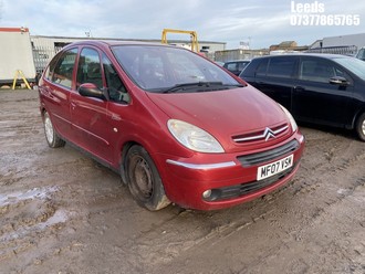 Location: Leeds - 2007 CITROEN XSARA PICASSO DESIRE 16V Estate REG: MF07VSM, Keys: No, MOT Expiry date: 07-07-2025, 1587 Petrol, 5 Speed Manual Petrol, Former Keepers: 10