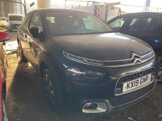 Location: Hayes - 2019 CITROEN C4 CACTUS FLAIR BLUEHDI S 5 Door Hatchback REG: KX19GNR, Keys: No, MOT Expiry date: 11/09/2025, 1500 Diesel, 6 Speed Manual Diesel, Former Keepers: 3