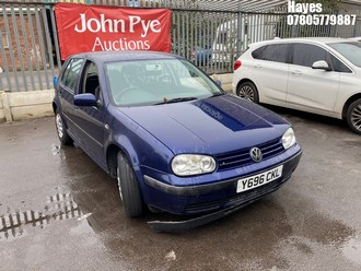 Location: Hayes - 2001 VOLKSWAGEN GOLF SE AUTO 5 Door Hatchback REG: Y696CKL, Keys: No, MOT Expiry date: 06/09/2025, 1595 Petrol, 4 Speed Auto Petrol, Former Keepers: 9