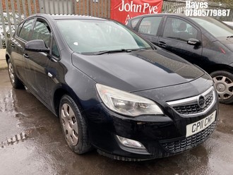 Location: Hayes - 2011 VAUXHALL ASTRA EXCLUSIV CDTI EFLEX 5 Door Hatchback REG: CP11CMF, Keys: No, MOT Expiry date: 26/05/2025, 1248 Diesel, 5 Speed Manual Diesel, Former Keepers: 5