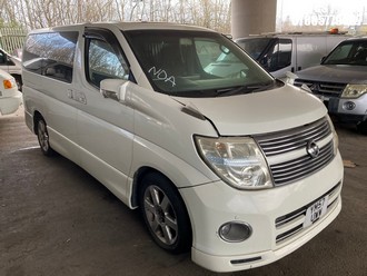 Location: Hayes - 2008 NISSAN ELGRANDE MPV REG: YM57UWW, Keys: No, MOT Expiry date: 19/07/2025, 3500 Petrol, AUTOMATIC, Former Keepers: 2